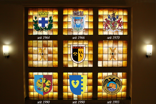 Die Fotomontage zeigt eine Übersicht über die Partnerstädte der Stadt Gladbeck Die Fotomontage zeigt eine Übersicht über die Partnerstädte der Stadt Gladbeck