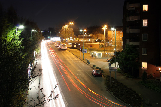 Das Bild zeigt den Gladbecker Oberhof in der Nacht Das Bild zeigt den Gladbecker Oberhof in der Nacht